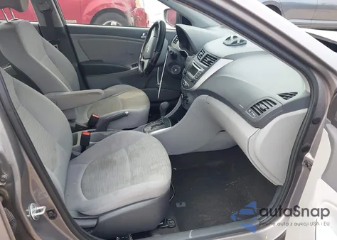 2017 Hyundai Accent Se из США, поврежденный, VIN KMHCT4AE3HU379100